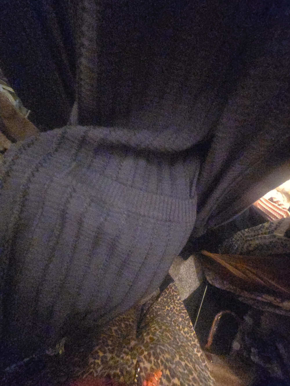 Hanro Ribbed Button-Front Cardigan in Navy - Picture 4 of 4